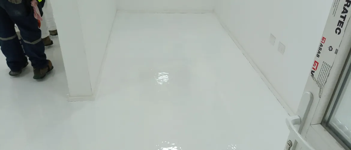 Impermeabilización Piso Laboratorio - Poliurea Fría FPC Tissue