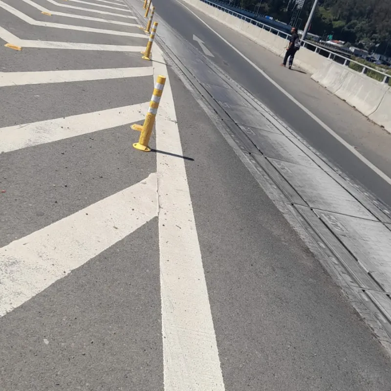 Demarcación Vial en Puente Bicentenario