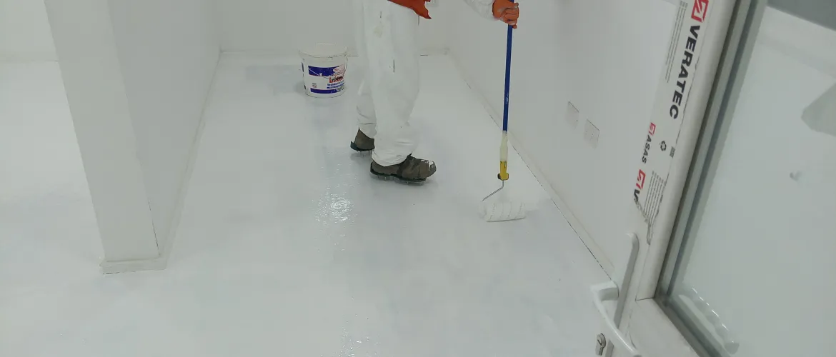 Impermeabilización Piso Laboratorio - Poliurea Fría FPC Tissue