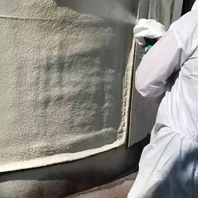 Reparación TK Camanchaca con Poliuretano Proyectado