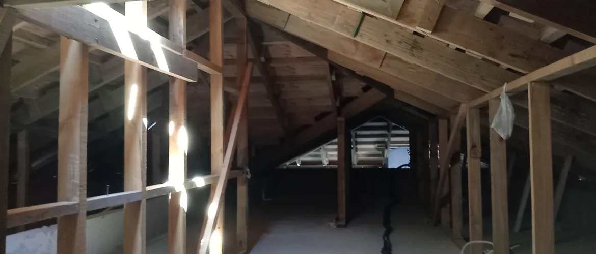 Aislación Térmica en cubierta Interior de Vivienda